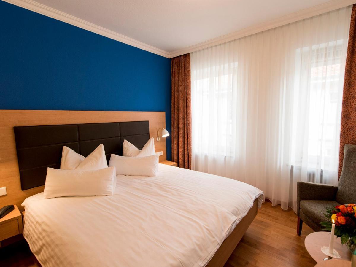 Hotel Ochsen Юберлінген Екстер'єр фото
